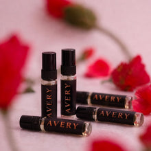 Load image into Gallery viewer, VELVET SEDUCTION • AVERY Kit 5 x 4ml
